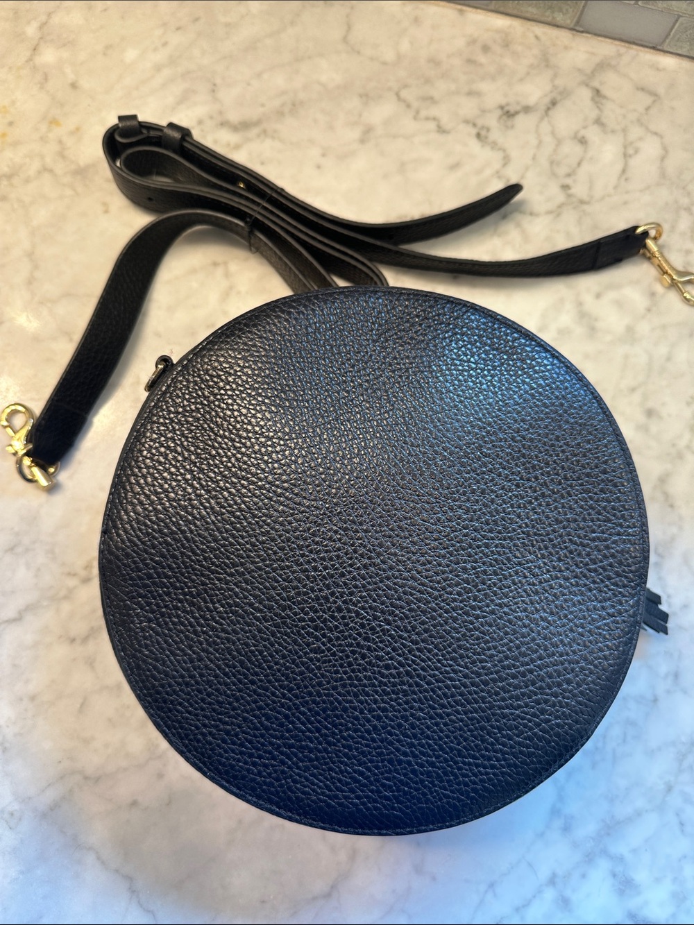Cuyana Black Pebbled Leather Crossbody with Strap